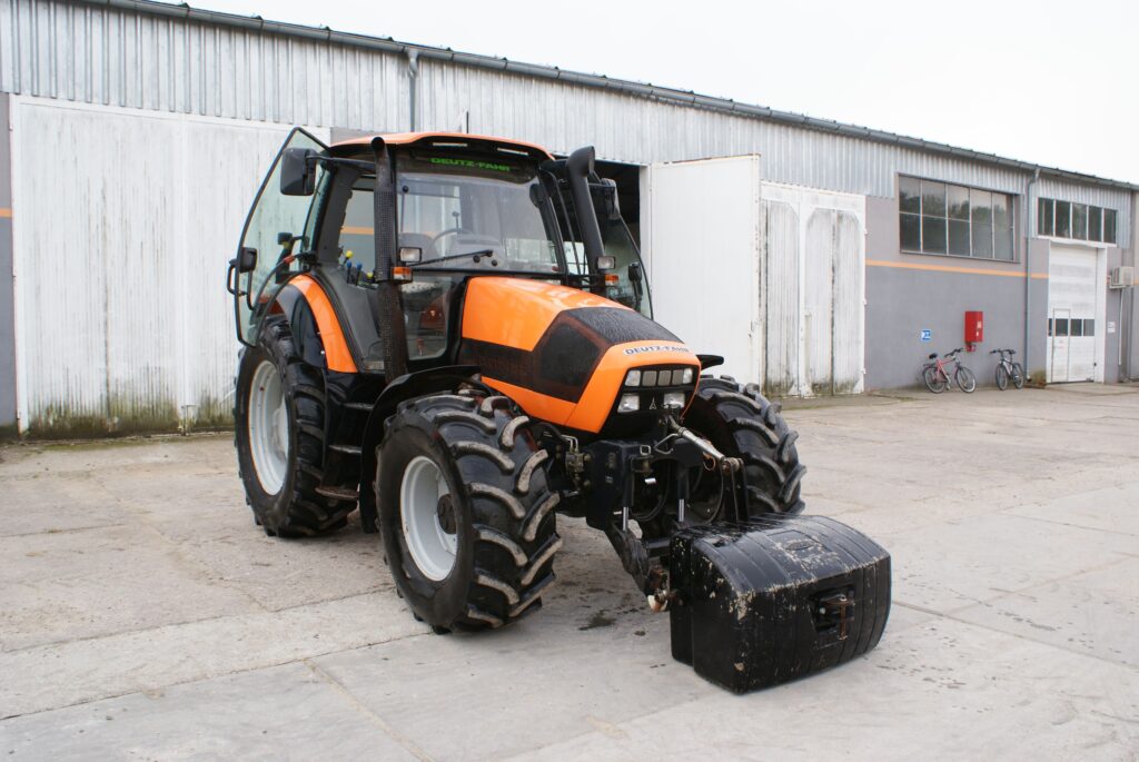 CIĄGNIK ROLNICZy DEUTZ-FAHR