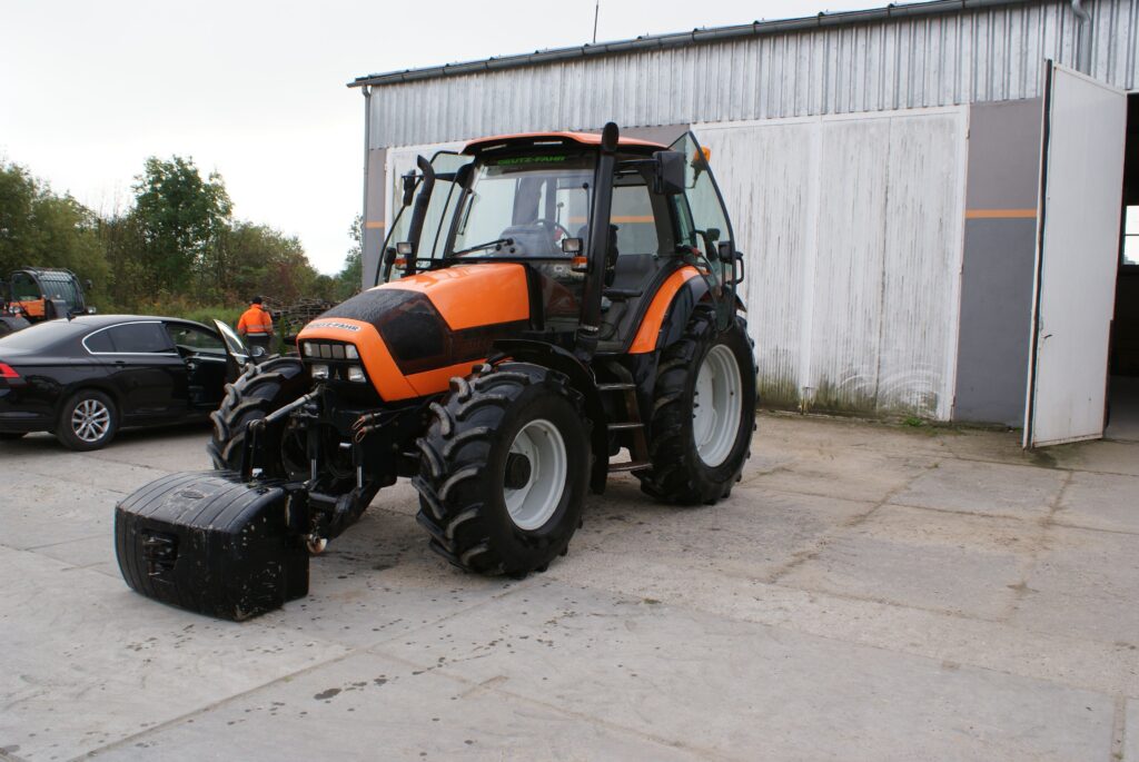 CIĄGNIK ROLNICZy DEUTZ-FAHR