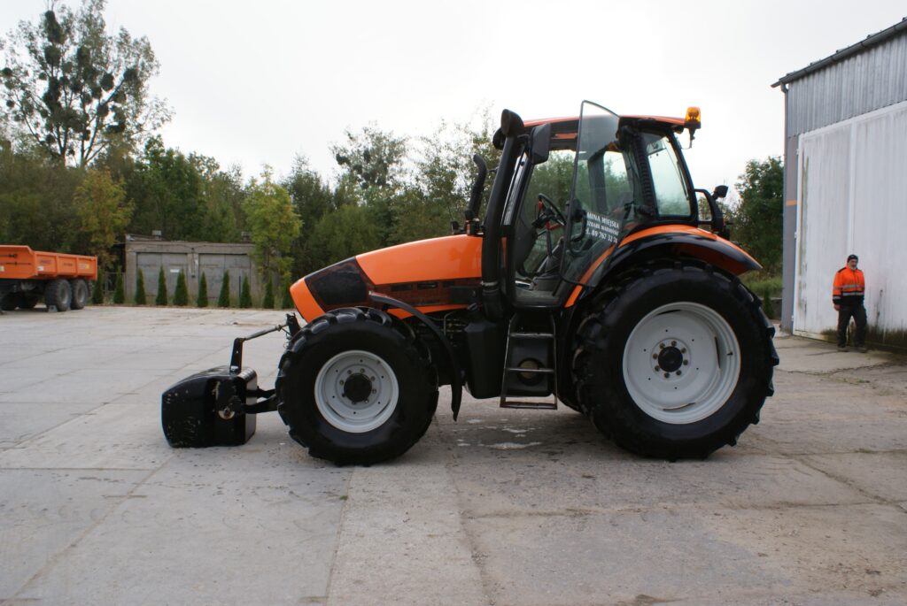 CIĄGNIK ROLNICZy DEUTZ-FAHR