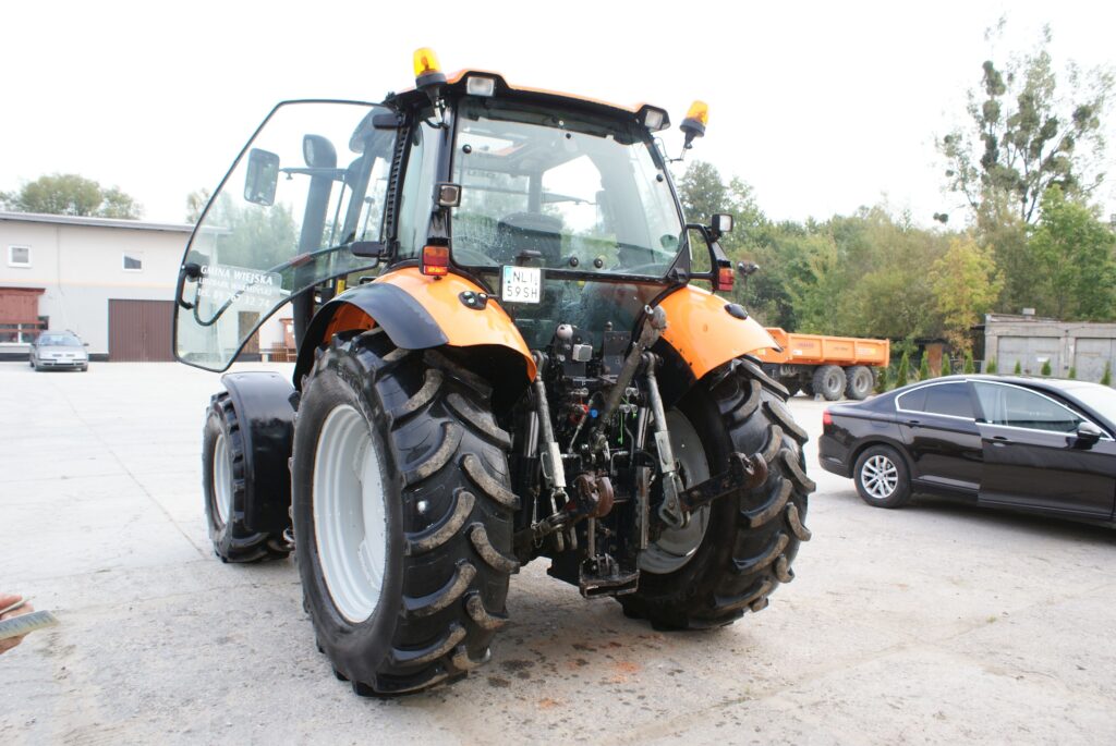 CIĄGNIK ROLNICZy DEUTZ-FAHR