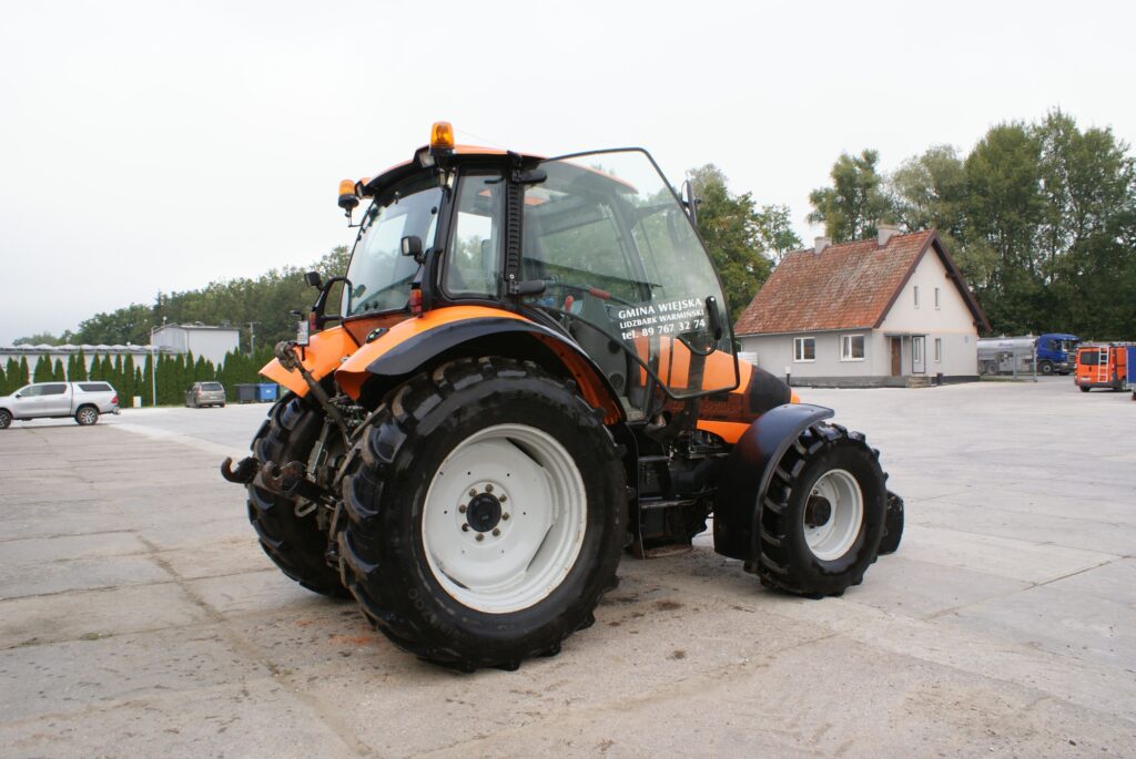 CIĄGNIK ROLNICZy DEUTZ-FAHR