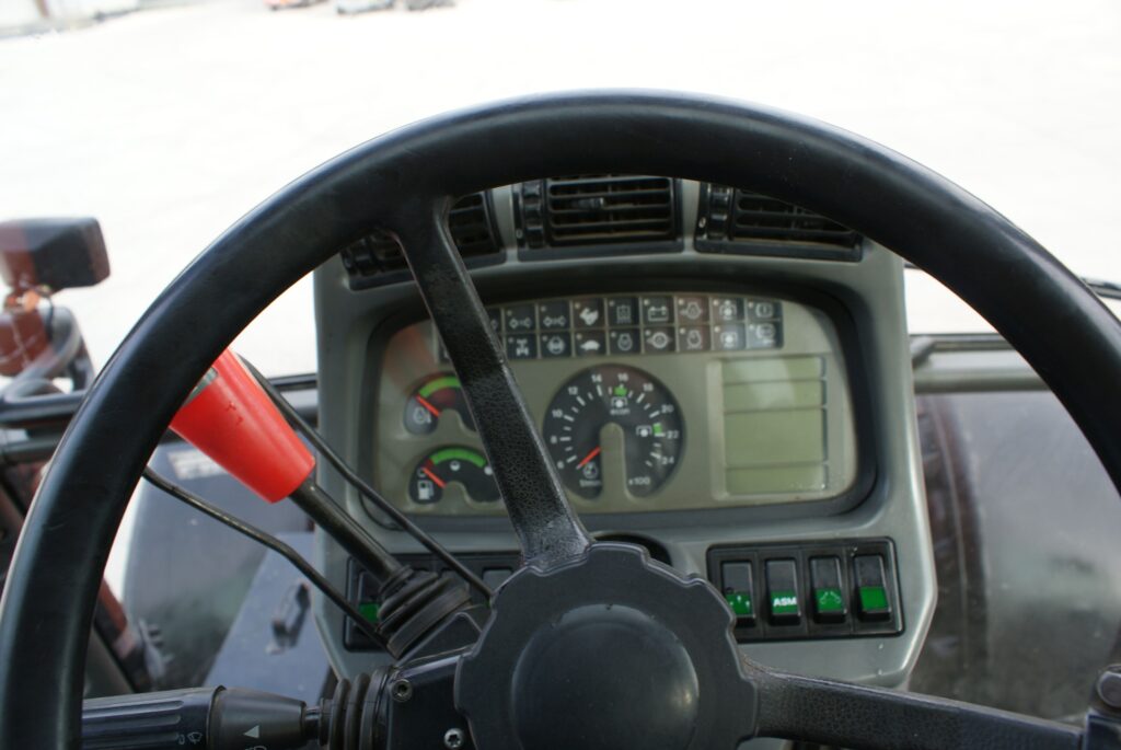 CIĄGNIK ROLNICZy DEUTZ-FAHR